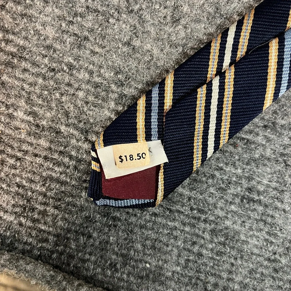 Bert Pulitzer Mens Navy Gold Striped Silk Necktie Classic Rep Stripe Tie